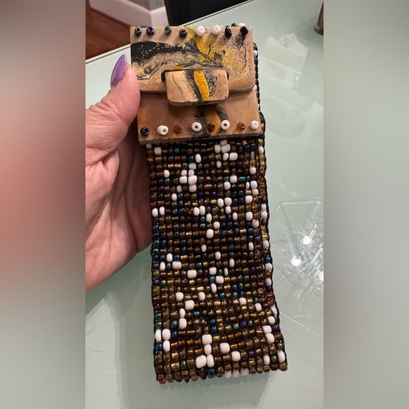 Multi-colored Belt glass beads - Picture 3 of 4